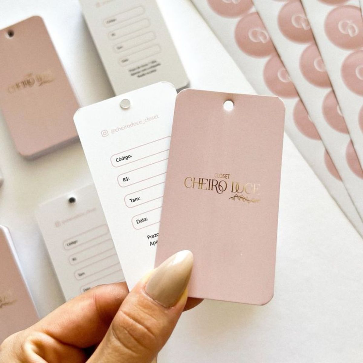 The Ultimate Guide to Custom Hair Serum Tags for Your Brand