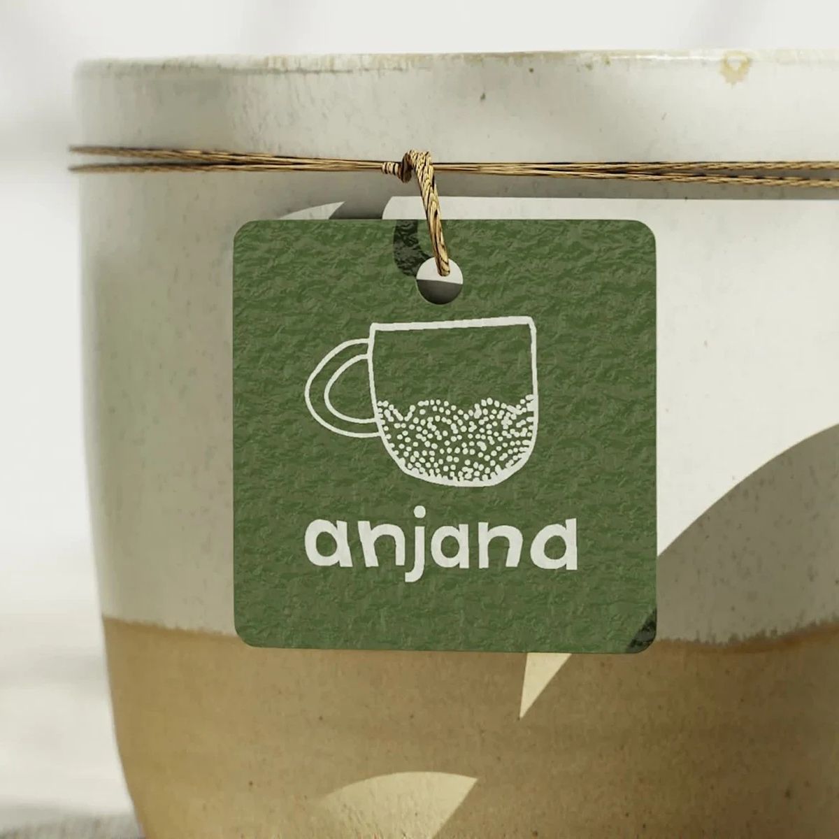 Custom Hang Tags: Elevate Your Branding with Expertly Crafted Solutions