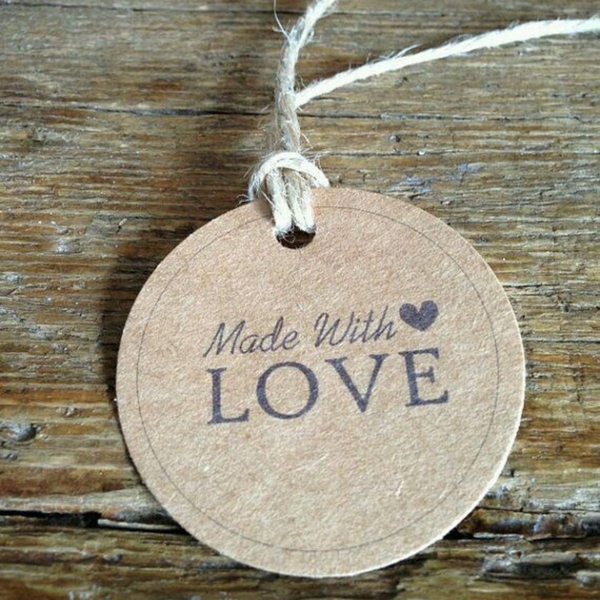 The Art and Utility of Custom Printing Tags: A Comprehensive Guide