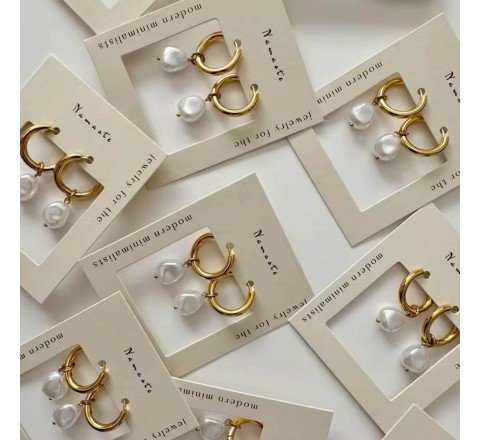 Earrings Hang Tags